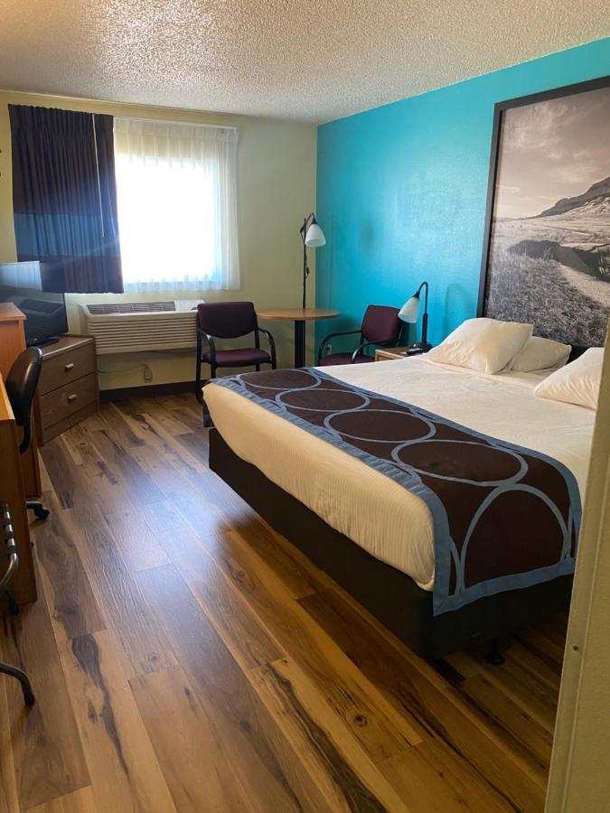 Motel Super 8 By Wyndham 3*